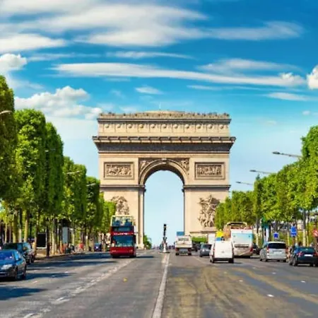 Apartman Champs Elysees Vue Sur Tour Eiffel *